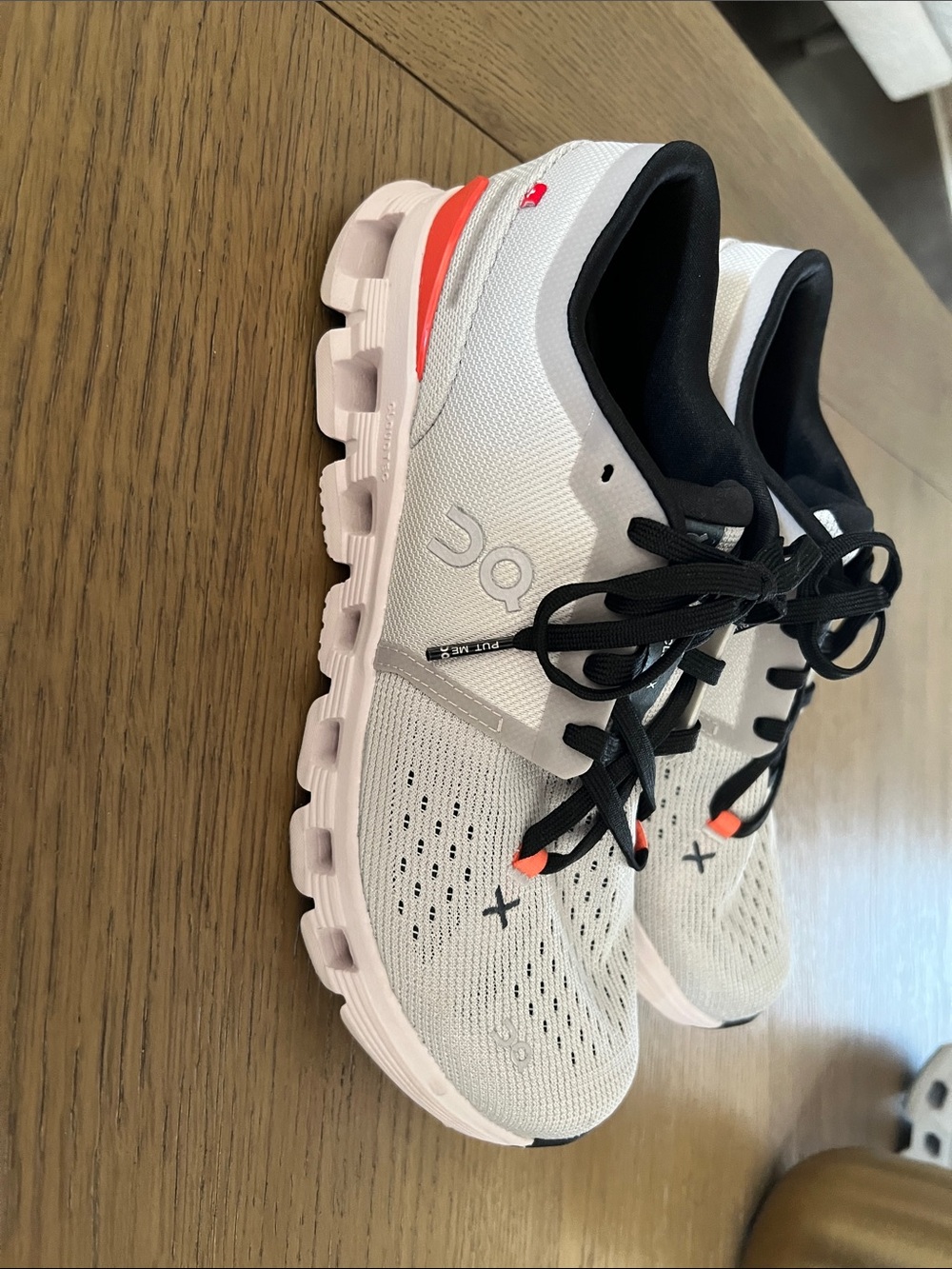 Women’s on cloud